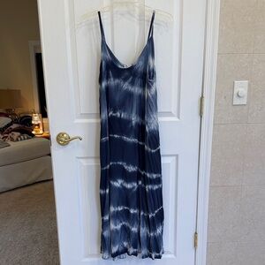 Blue and White Tie-Dye Maxi Dress